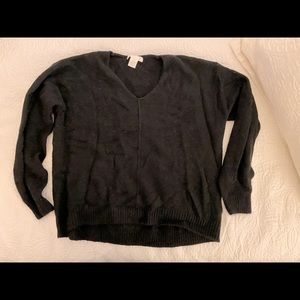 H&M black sweater